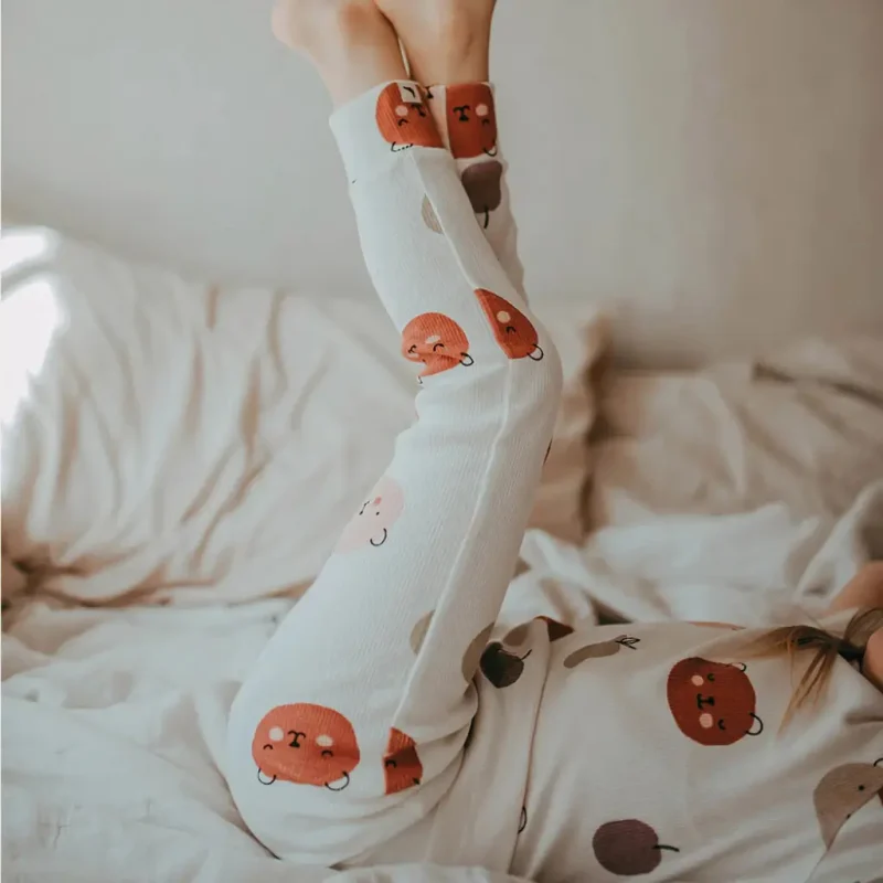 бял бебешки клин рипс